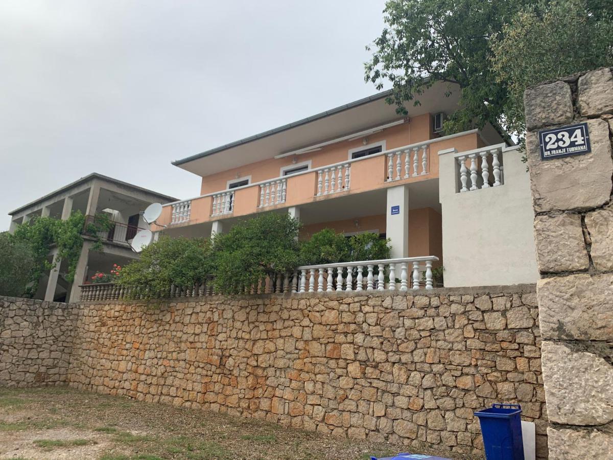 Apartmani Spomenka Seline Exterior foto