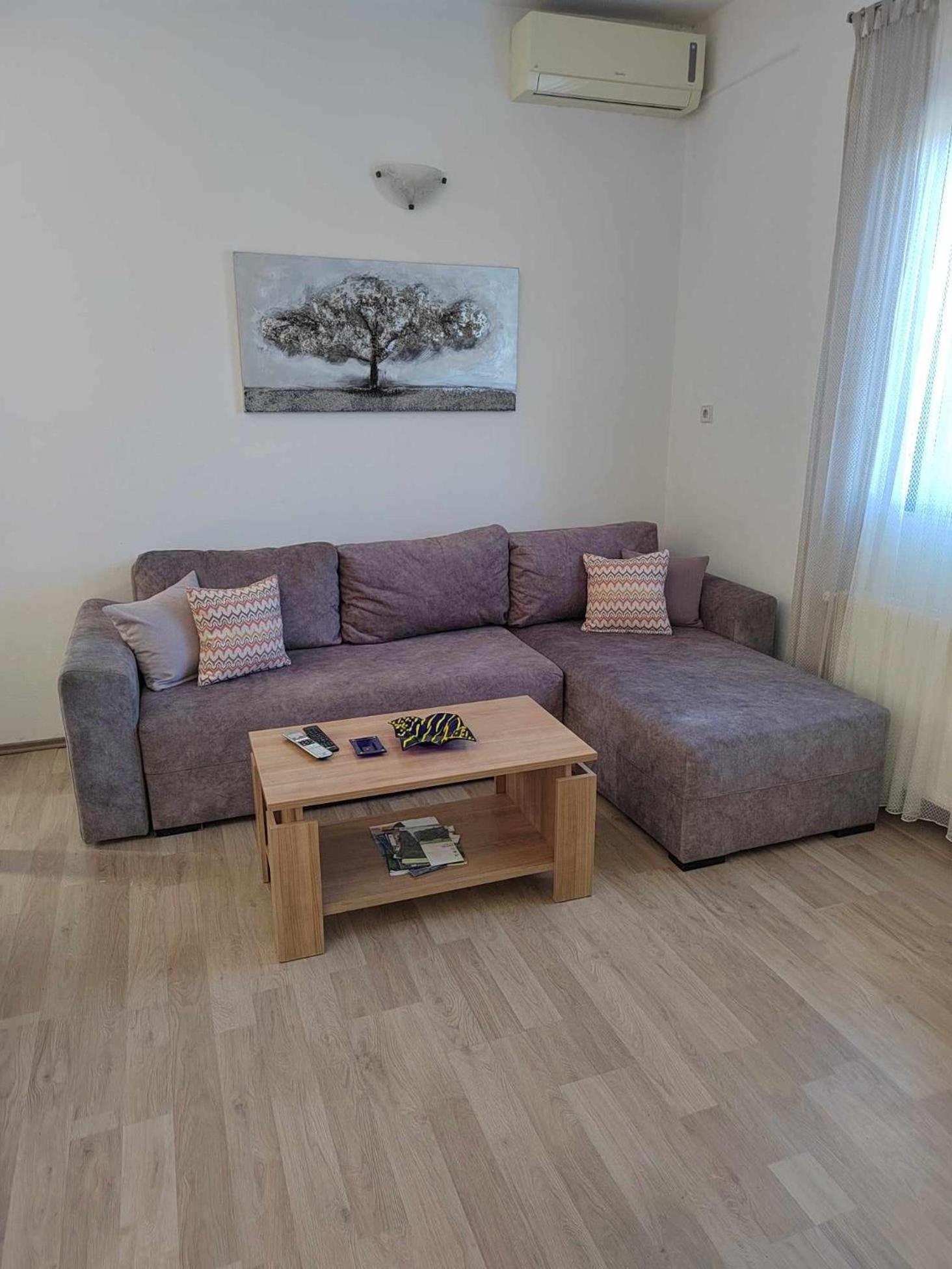 Apartmani Spomenka Seline Exterior foto