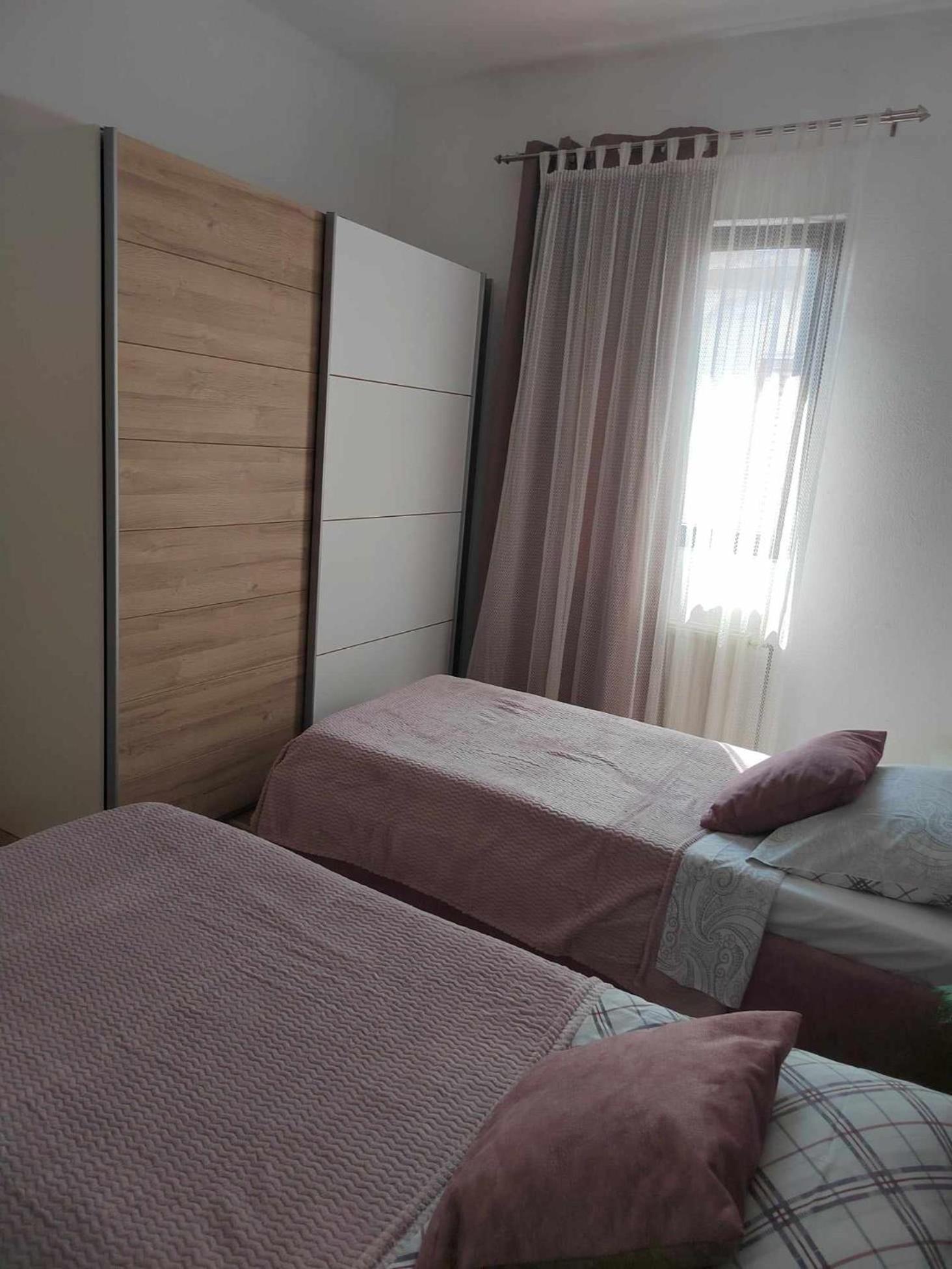 Apartmani Spomenka Seline Exterior foto