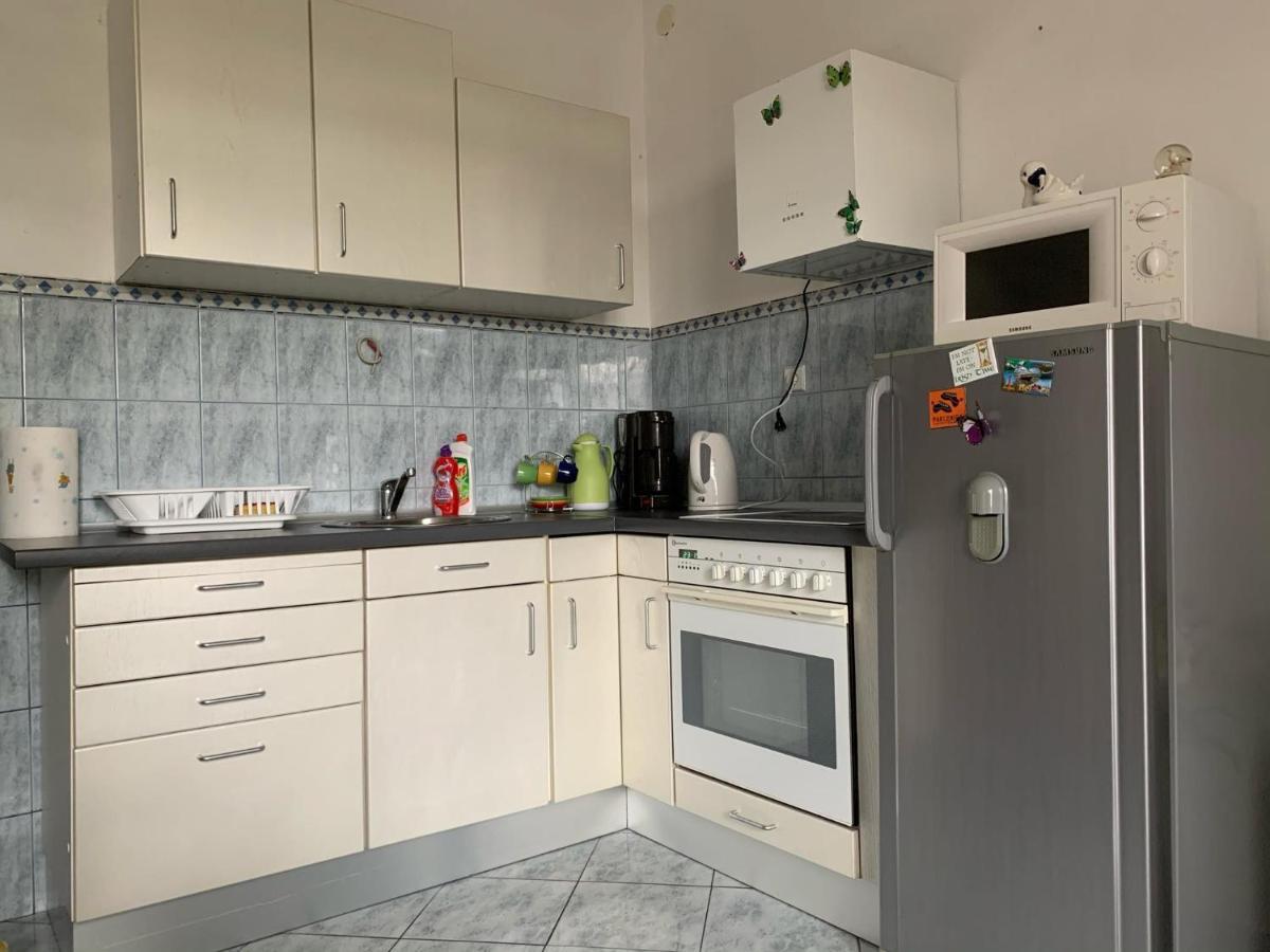 Apartmani Spomenka Seline Exterior foto